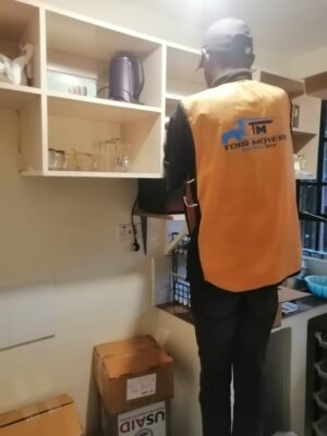moving and cleaning services
